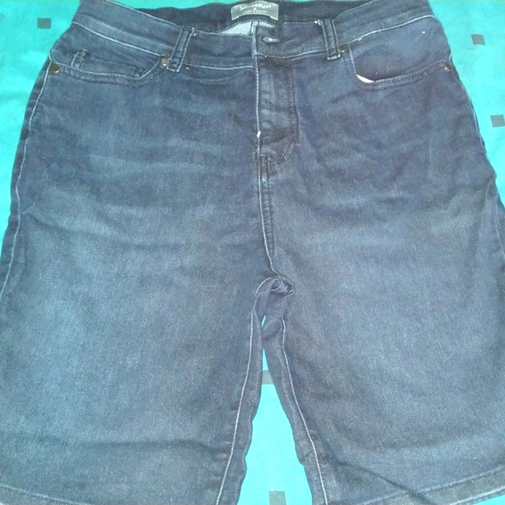 Massey's blue denim women's shorts size 8
